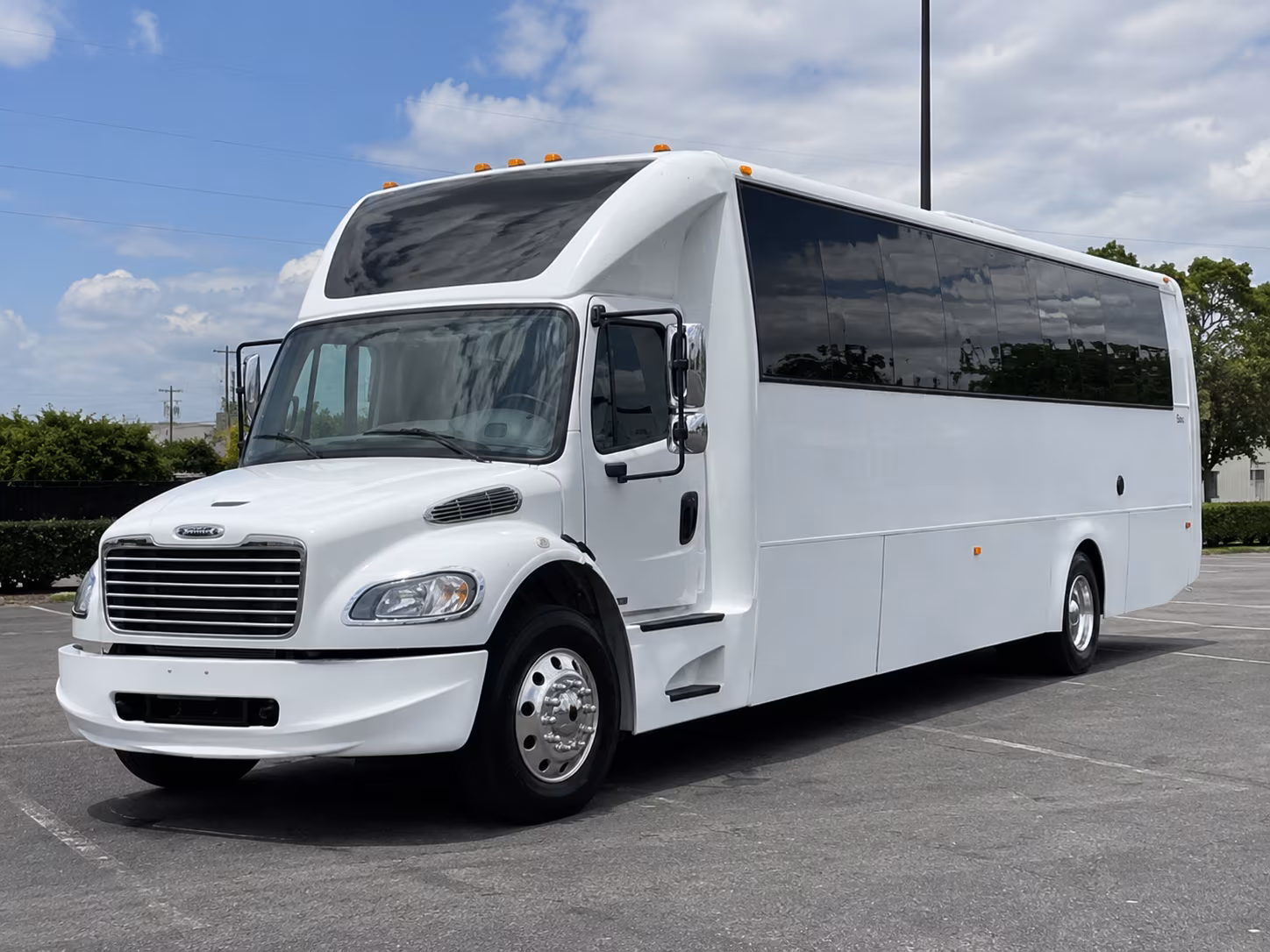 detroit casinos motorcity party bus rental