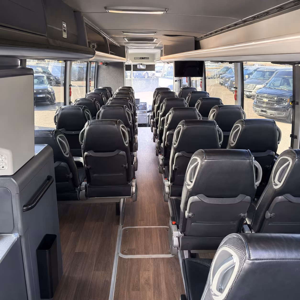 indianapolis columbus and toledo cross state group transportation from dearborn heights