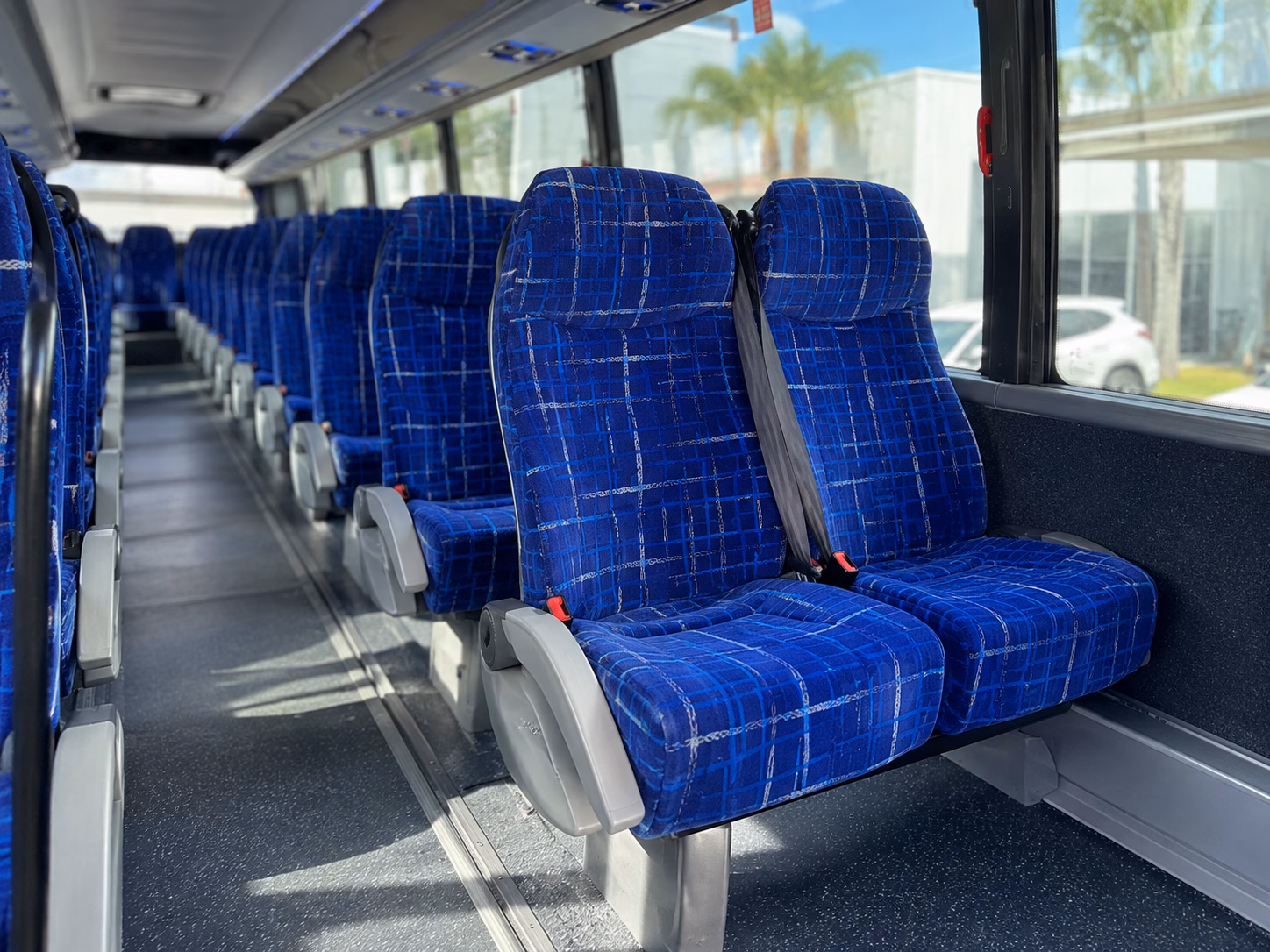 southfield professional shuttles for southfield employees